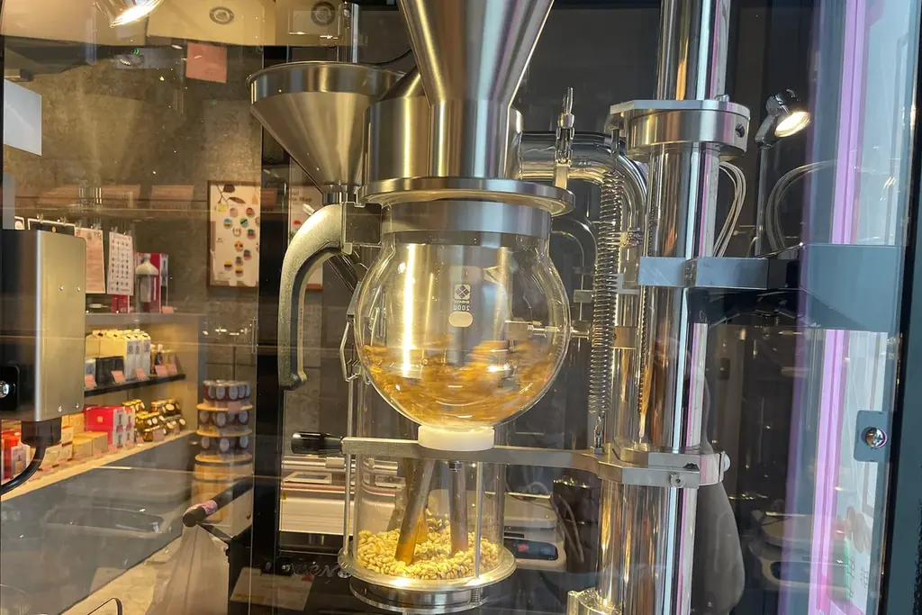 世界中のスペシャルティ珈琲豆を集めた珈琲専門店「Kaffavel Coffee Roast Labo」が東京都世田谷区桜新町にオープン！ 画像 4