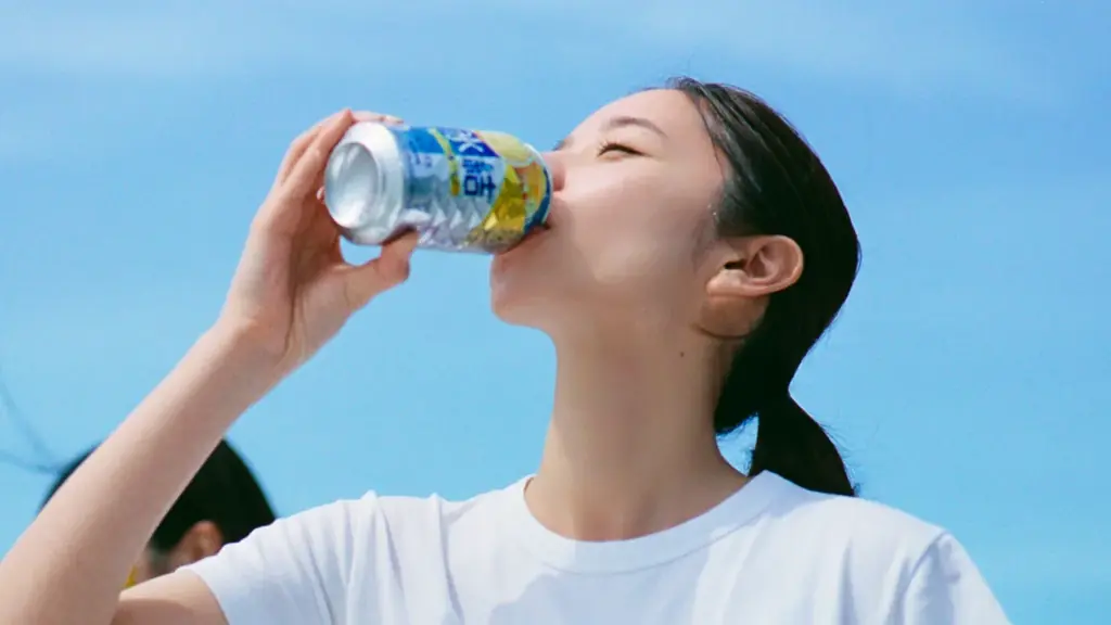 「おいしいだけで、しあわせだ。」堀田真由さんが「キリン 氷結®」新CMに初登場！『氷結®︎　夏祭りの準備篇』 7月14日（月）より順次放映開始 画像 2