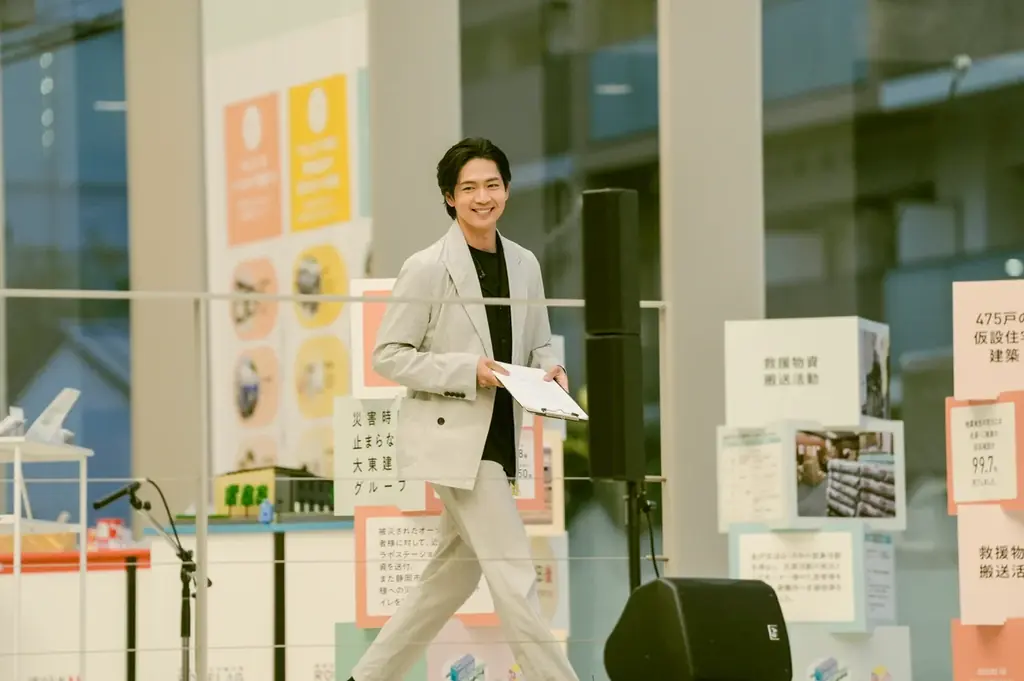 松下洸平のラジオ番組『DK SELECT WEEKEND LIVING』公開収録を開催！ 七夕の夜にリスナーと特別な時間を過ごす【オフィシャルレポート】 画像 2