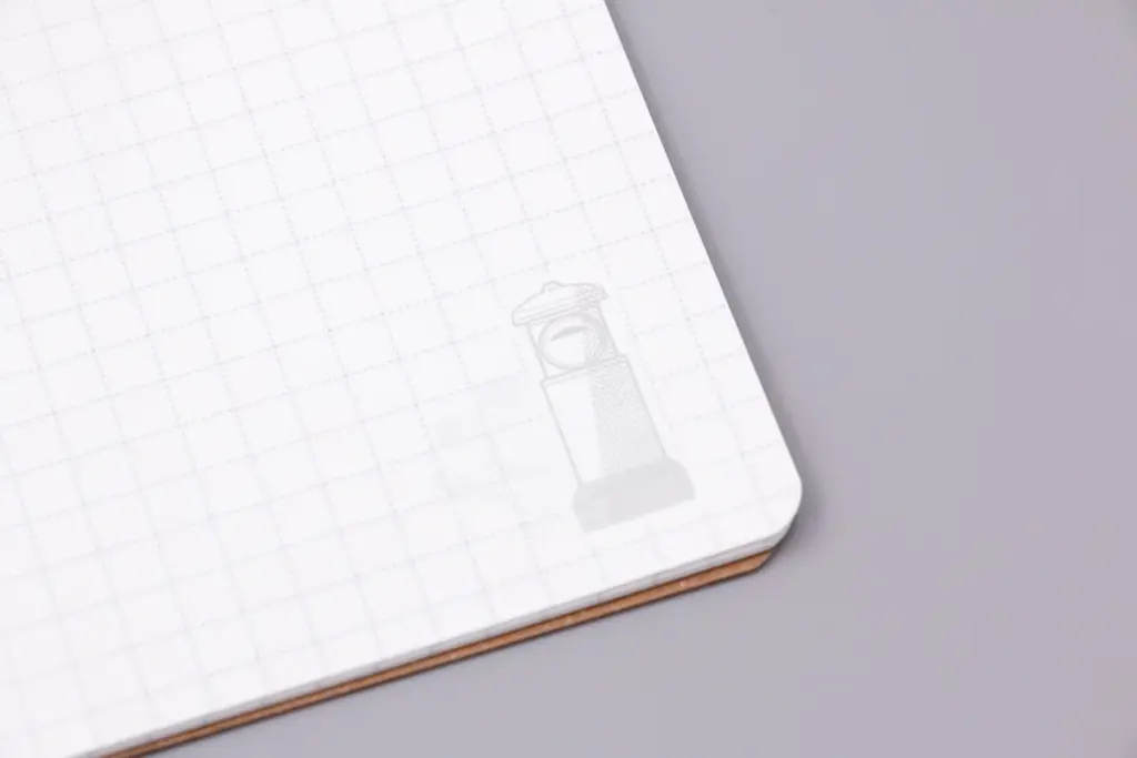 【新商品】箔押しブランド「ROKKAKU」と、人気イラストレーターオビワンのコラボ商品『箔押し B6リングノート』が新登場！「文具女子博in東京2025」で先行販売され、遂に一般販売を開始いたします 画像 3