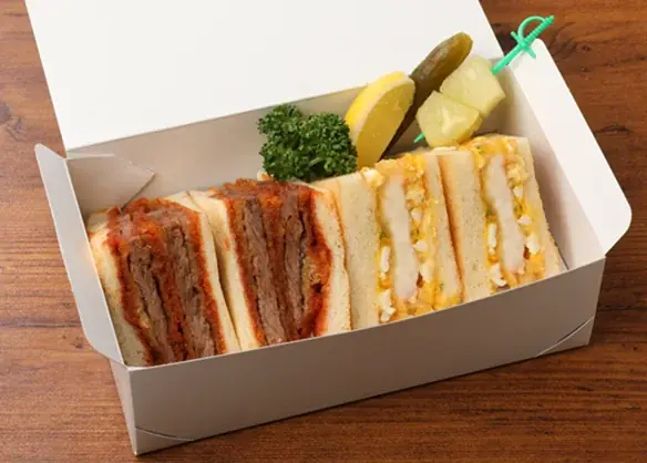『料理をパンでサンドする!』1964年に大阪の地で創業した伝説の『サンドウイッチハウス グルメ』が大阪・関西万博にて2025年7月21日より11日間の期間限定で復活! 画像 4