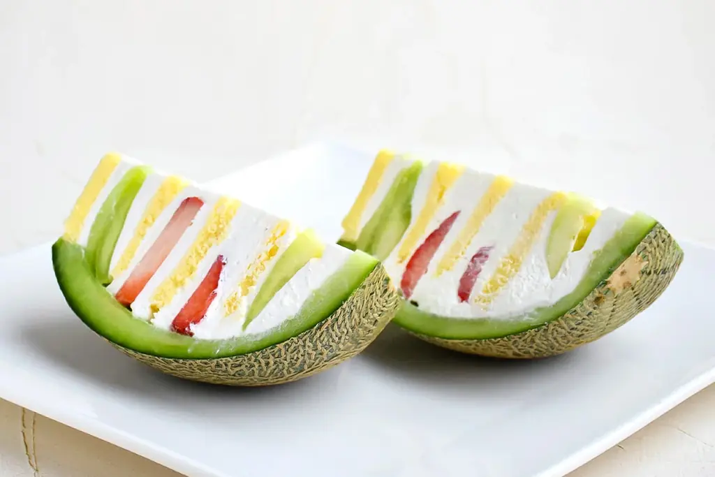 【伝説の萌え断】昨年SNSで大バズリした「大玉まるごとメロンショート」発売決定！ 画像 1