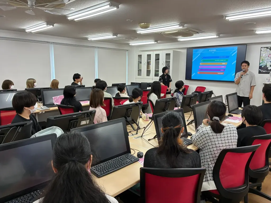 プロの制作現場を教育現場に。学生が企業課題に挑む実践型クリエイティブ授業が始動 。＜アクアスター×福岡デザイン＆テクノロジー専門学校 産学連携プロジェクト＞ 画像 1