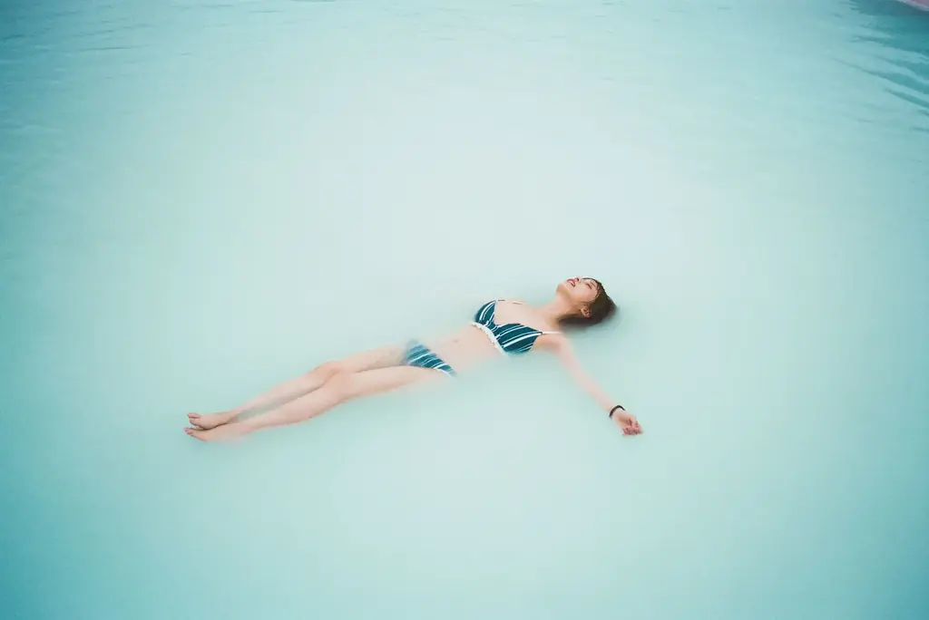 長濱ねる写真集が7月15日発売！北欧で撮影した美麗カットも公開