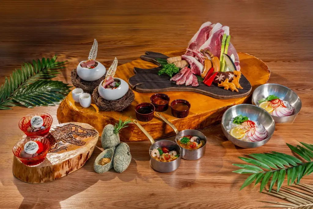 【西武・プリンスホテルズワールドワイド】映画『ジュラシック・ワールド／復活の大地』とコラボレーション企画を実施 コラボレーションフード・スイーツの提供や恐竜の氷彫刻イベントを開催 画像 3