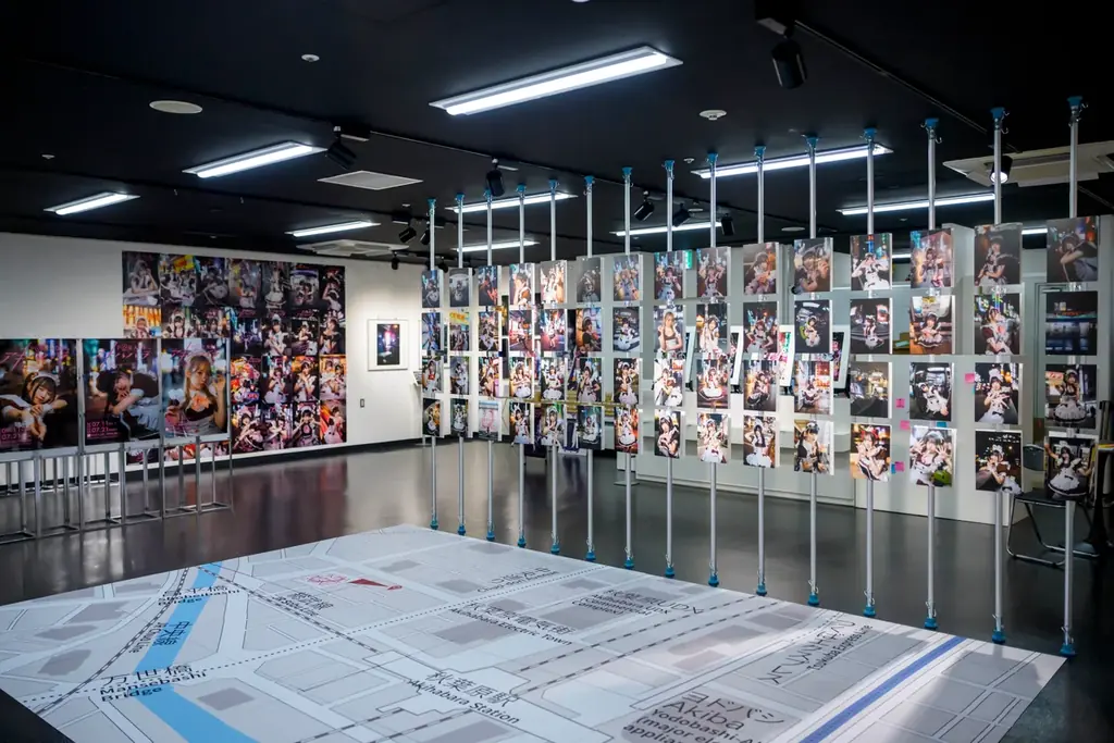 あっとほぉーむカフェ×クリエイティブチーム「Akihabara Records」が贈る新感覚写真展『P@RADE in アキハバラ』開催! 画像 4