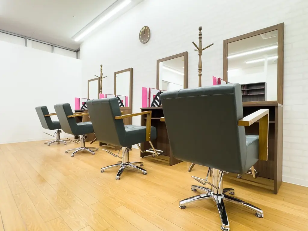 7月12日オープン！カラープラス新店舗の低価格ヘアカラーサービス