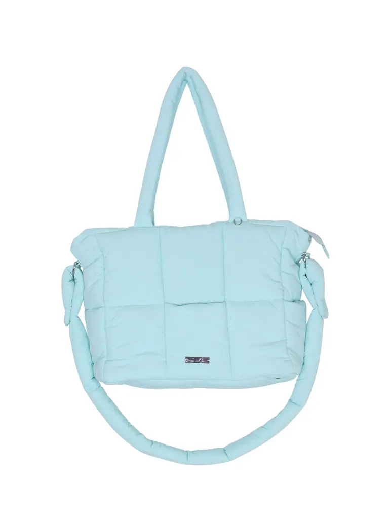 「dazzlin(ダズリン)」モデル、美容系クリエイターの吉田朱里さんとの共同開発をした “コスメティックウェア”を発表 画像 13