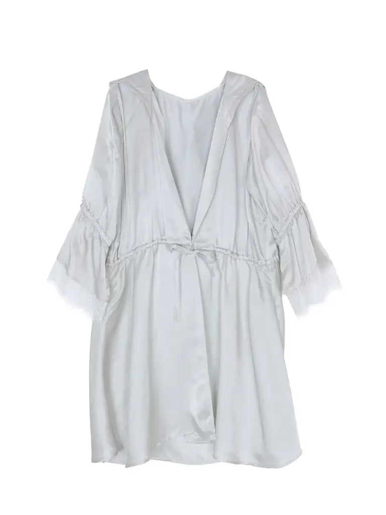 「dazzlin(ダズリン)」モデル、美容系クリエイターの吉田朱里さんとの共同開発をした “コスメティックウェア”を発表 画像 5