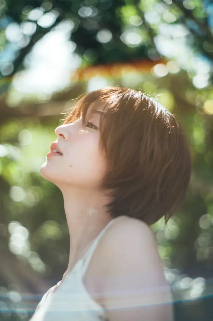 岡崎紗絵の2nd写真集が9月16日発売！多彩な魅力をグアムで撮影