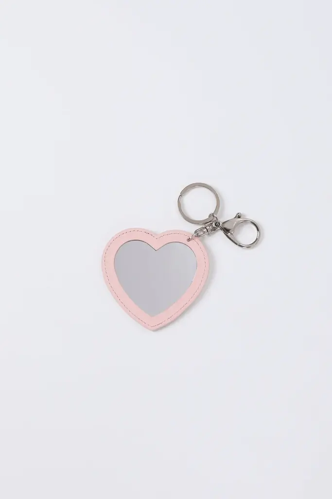 K-POPアイドル着用多数♡ロマンティックなムードを纏う「NotYourRose（ノットユアローズ）」が阪急百貨店梅田本店にて期間限定のポップアップショップを開催！ 画像 7