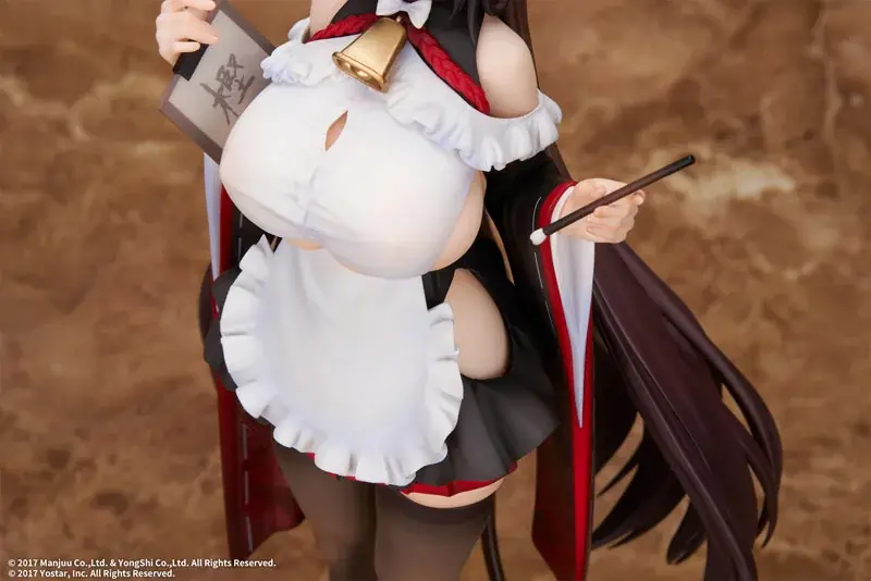 『アズールレーン』より、重桜に所属する運送艦「樫野」が着せ替え「つまずきトラブルメイド」の姿でフィギュア化。 画像 8