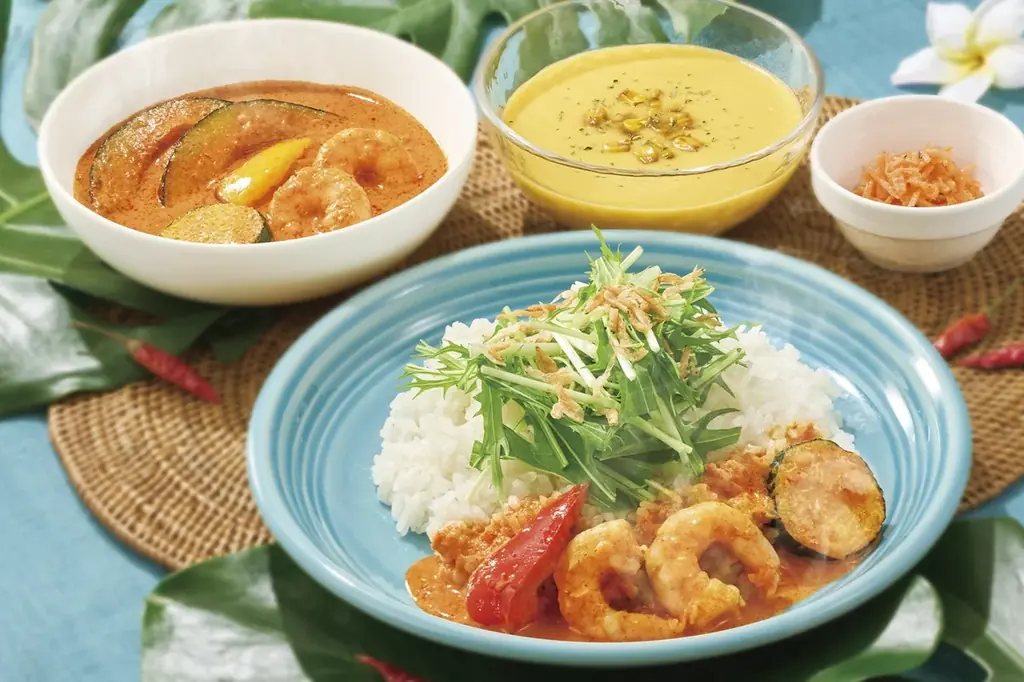 【ジョナサン】夏の食欲を刺激する！“個性派カレー4種”が集結 ～昨夏大好評「本格レッドカレー」が待望の復活！～ 画像 2