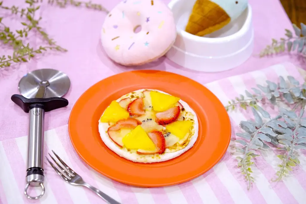 モリナポ初！愛犬と一緒に食べられる、ヒトにも美味しい「ワンちゃんピザ」2025年7月15日（火）新発売 画像 3