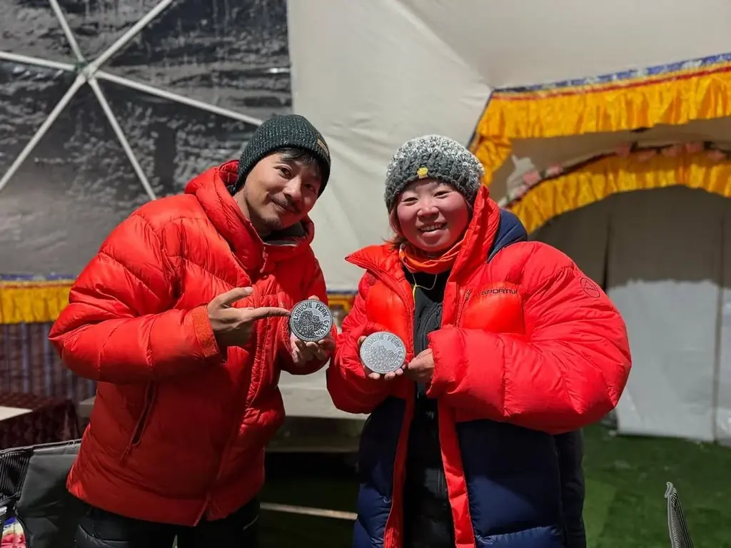 TCB中園医師が”久留米市民初のエベレスト登頂成功”を橋本副市長へご報告。久留米市の子ども達にチャレンジの精神を伝えてまいります。 画像 14