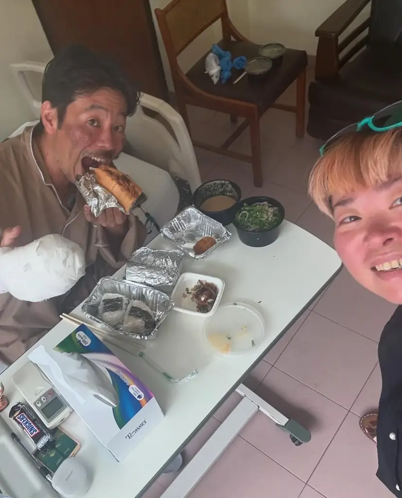 TCB中園医師が”久留米市民初のエベレスト登頂成功”を橋本副市長へご報告。久留米市の子ども達にチャレンジの精神を伝えてまいります。 画像 18