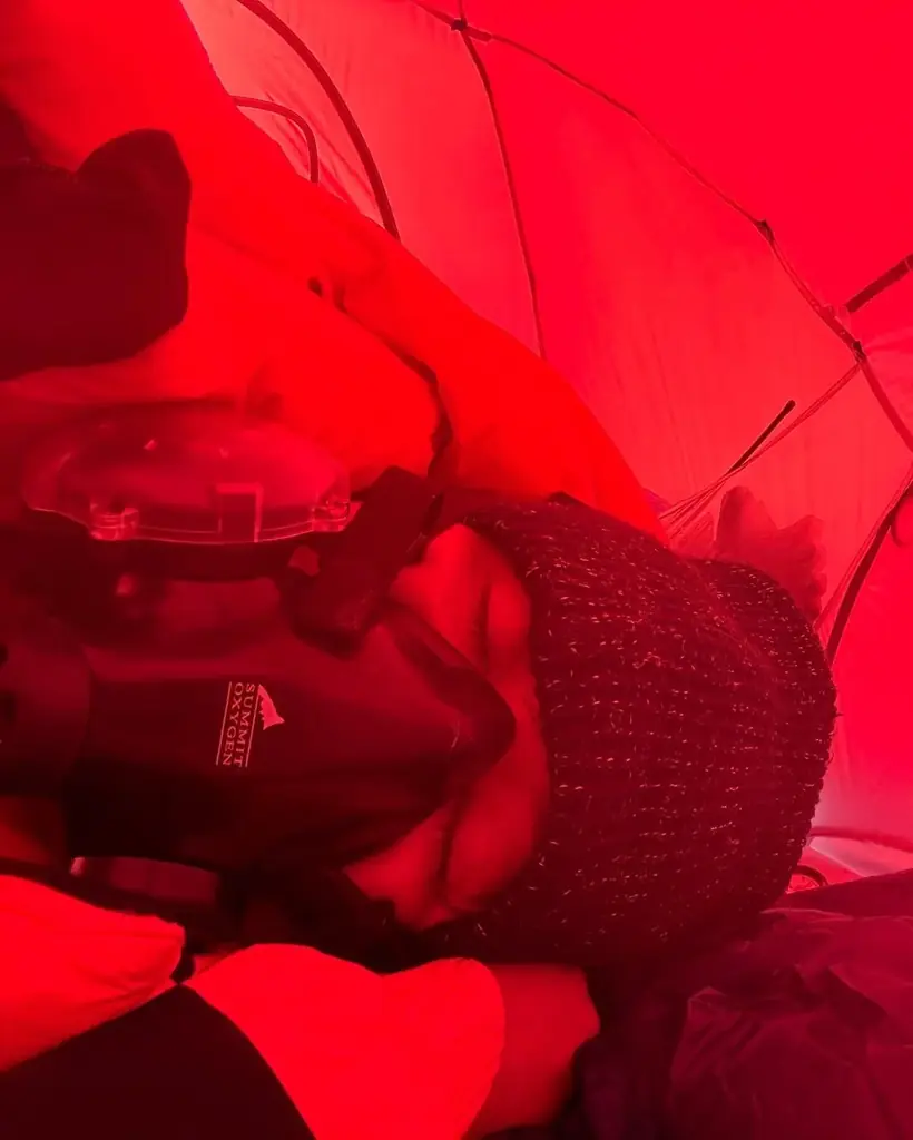 TCB中園医師が”久留米市民初のエベレスト登頂成功”を橋本副市長へご報告。久留米市の子ども達にチャレンジの精神を伝えてまいります。 画像 19