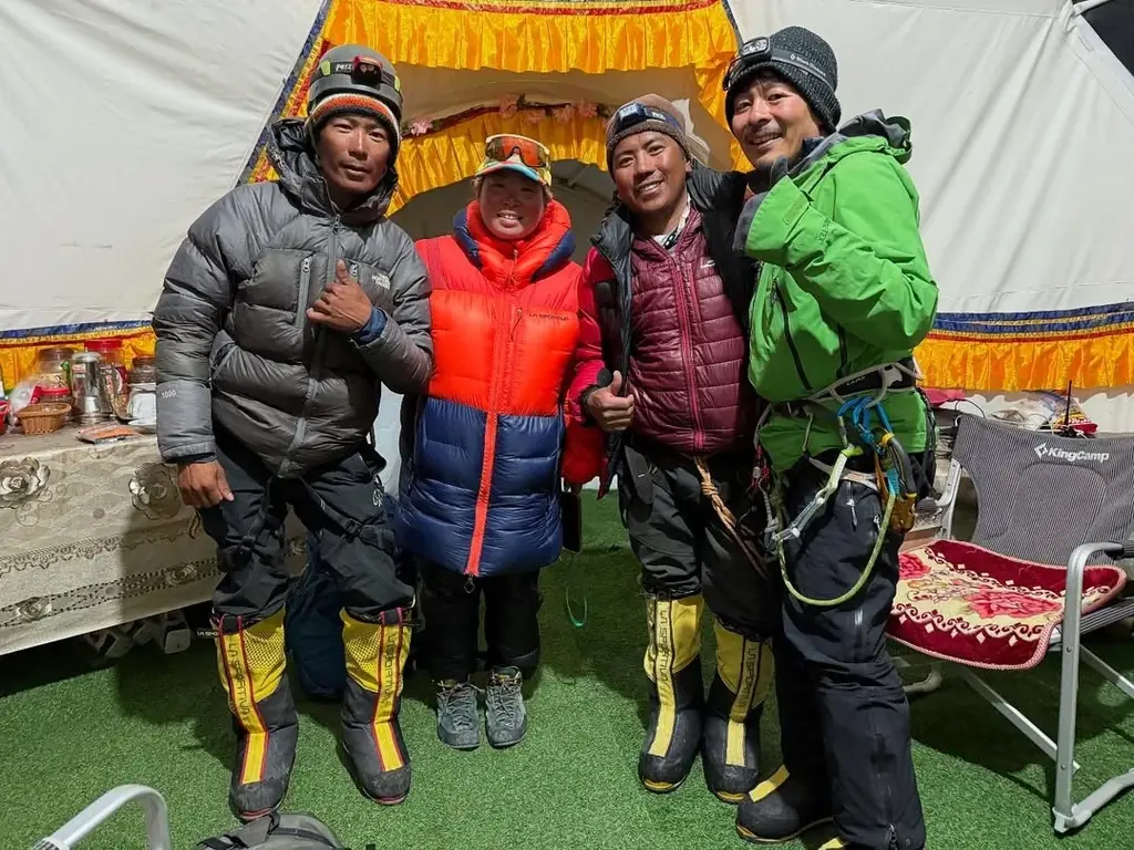 TCB中園医師が”久留米市民初のエベレスト登頂成功”を橋本副市長へご報告。久留米市の子ども達にチャレンジの精神を伝えてまいります。 画像 21