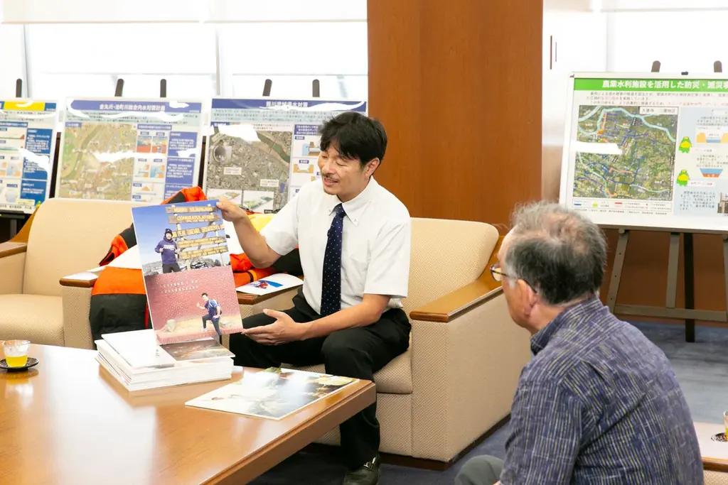 TCB中園医師が”久留米市民初のエベレスト登頂成功”を橋本副市長へご報告。久留米市の子ども達にチャレンジの精神を伝えてまいります。 画像 3