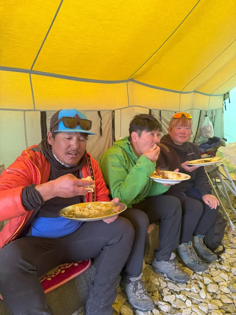 TCB中園医師が”久留米市民初のエベレスト登頂成功”を橋本副市長へご報告。久留米市の子ども達にチャレンジの精神を伝えてまいります。 画像 9