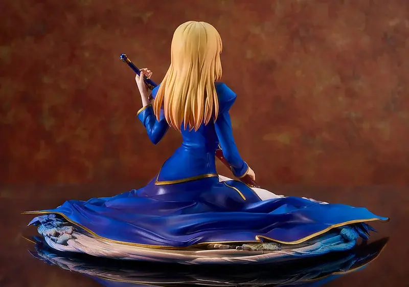 『Fate/stay night』原点の物語「Garden of Avalon」より、セイバーが待望のフィギュア化。あみあみにて予約受付中。 画像 12