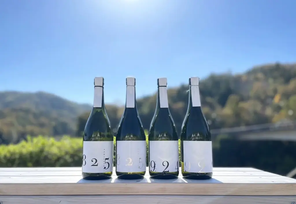 田んぼごとの味わいの違いを楽しむ次世代の日本酒「YOGANSUの酒 」。広島県三原市の「よがんす白竜」が、新酒4種類（VT2024）を7/19(土)より発売開始。 画像 1