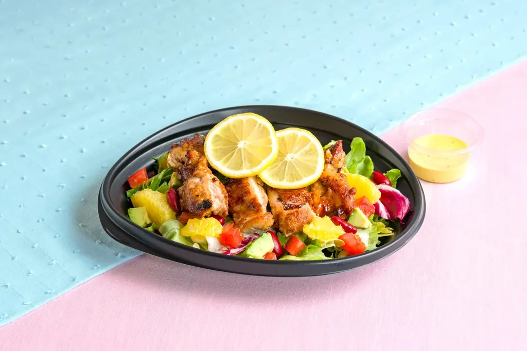 【Eggs ’n Things】旬の桃などを使った爽やかな夏メニューが登場! 「白桃のパンケーキ」 「塩レモンのグリルドチキンサラダ」 7月25日(金)~8月20日(水) 画像 5