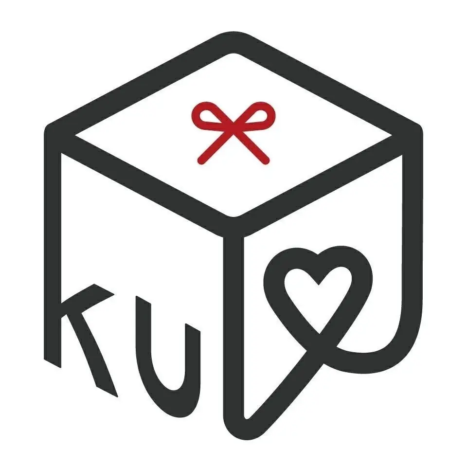 【 ココロを贈る 名入れギフトOkulu 】“貯める”を“飾る”に変える。無垢材のぬくもりと透明アクリルの美しさ 画像 12