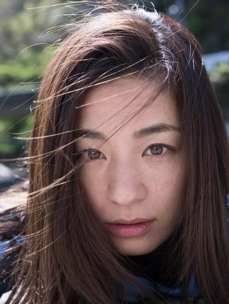 「元気に育て、怪獣たち。」尾野真千子さんが25年ぶりにカロリーメイトCMに出演 母親役として、まるで”怪獣”!?な兄弟の子育てに奮闘 愛らしく、ドタバタな夏休みに、カロリーメイトが寄り添う 画像 9