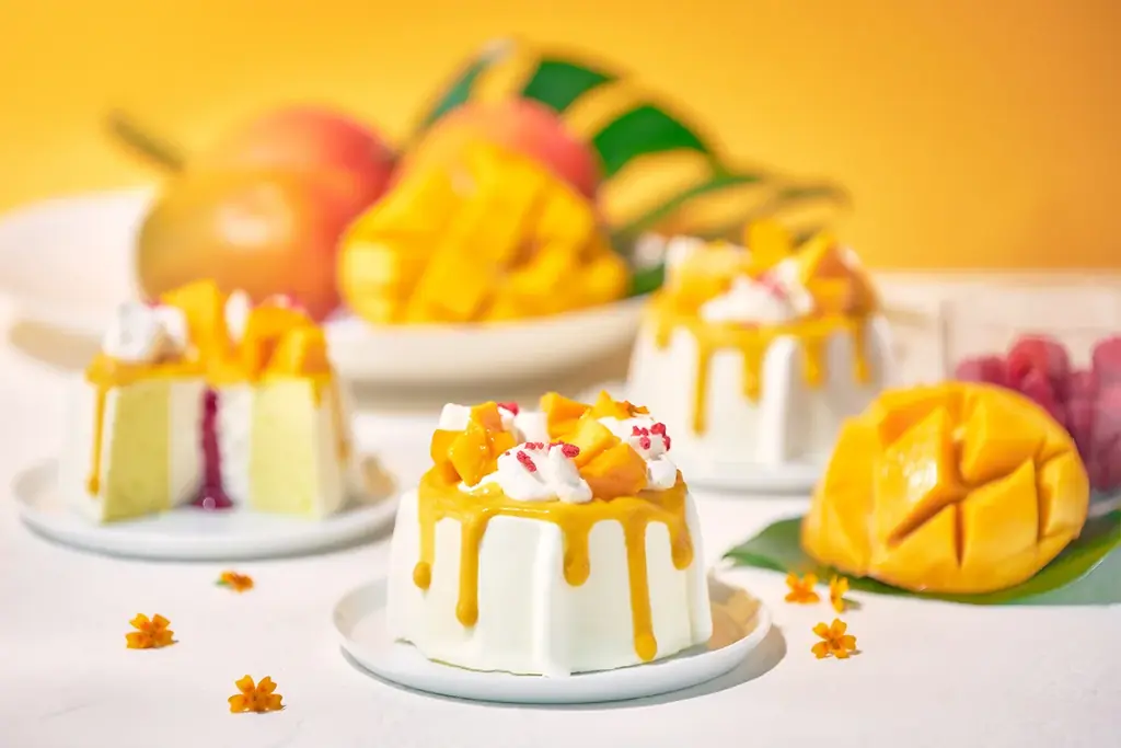 【期間限定】とろけるような甘さの”完熟マンゴー”を使ったシフォンケーキが登場！ 画像 3