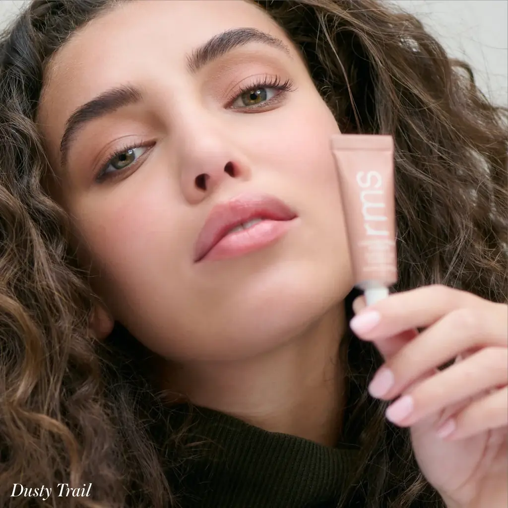 メイクアップアーティストが作った長期的な美しさをサポートするクリーンビューティーブランドrms beauty から「カシミアマット アイライツ クリームアイシャドウ」が新登場! 画像 5