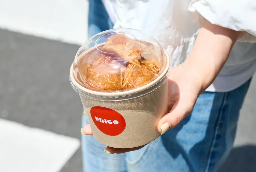 RINGOの“パイ”が主役に躍り出た商品が登場! 729層のサクサク食感「焼きたてひとくちシュガーパイ」新登場 画像 2