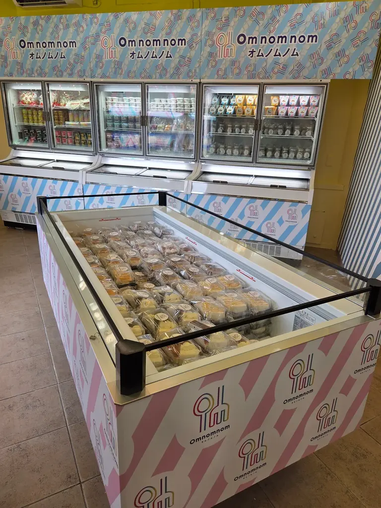 24時間営業の無人スイーツ販売店「Omnomnom（オムノムノム）」に多機能セルフレジTTG-MONSTARを導入 画像 2