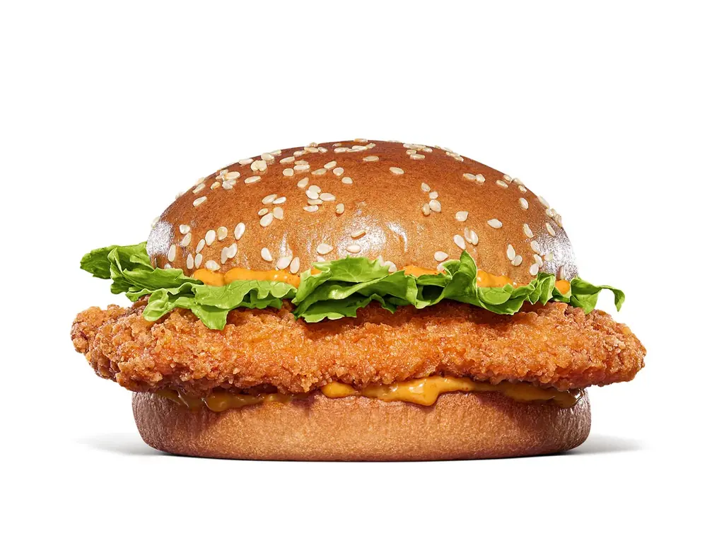 バーガーキング®がチキン市場に参戦！「スモーキーフライドチキンバーガーズ」登場！ヒッコリーのスモーキーな香りと7種スパイス使用のチキンパティを新開発！クラシック・チーズ・スパイシーマヨの3種を新発売！ 画像 4