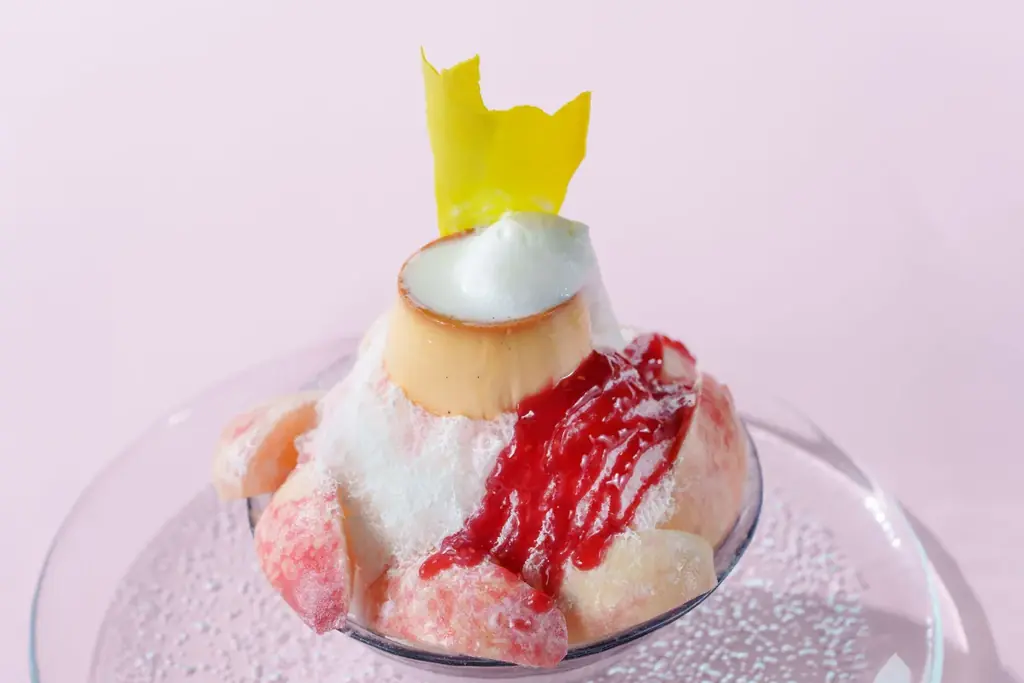 ジューシーな桃と濃厚なプリン、まるでパフェのようなかき氷「ももプリ氷」発売【ウェスティンホテル仙台】 画像 2
