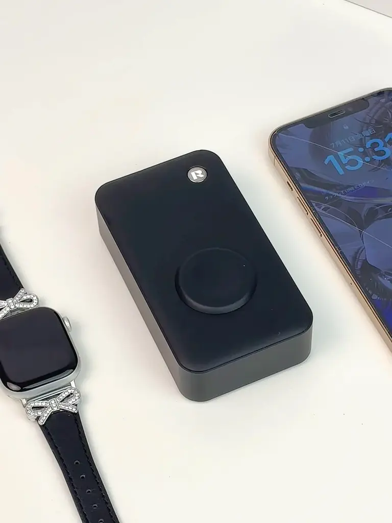 H1モバイルバッテリー発売