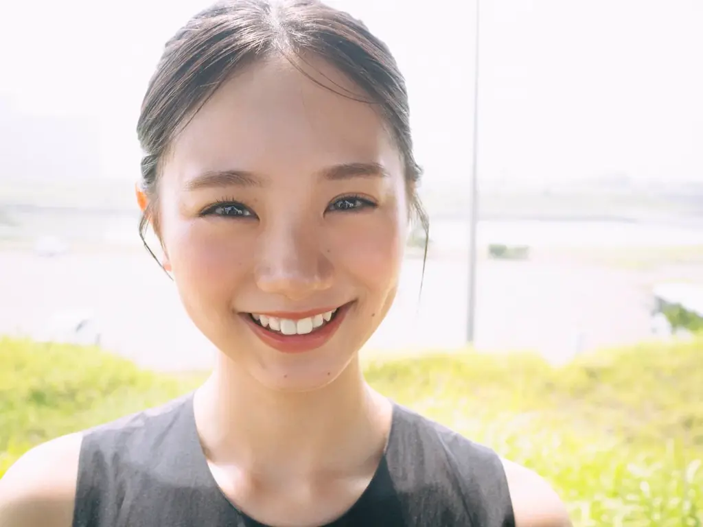 「B.L.T.9月号」は乃木坂46・川﨑桜が約3年ぶりに表紙にカムバック！ さらに、小川彩、林瑠奈も登場。3人が織りなす、美しい夏の短編集。 画像 10