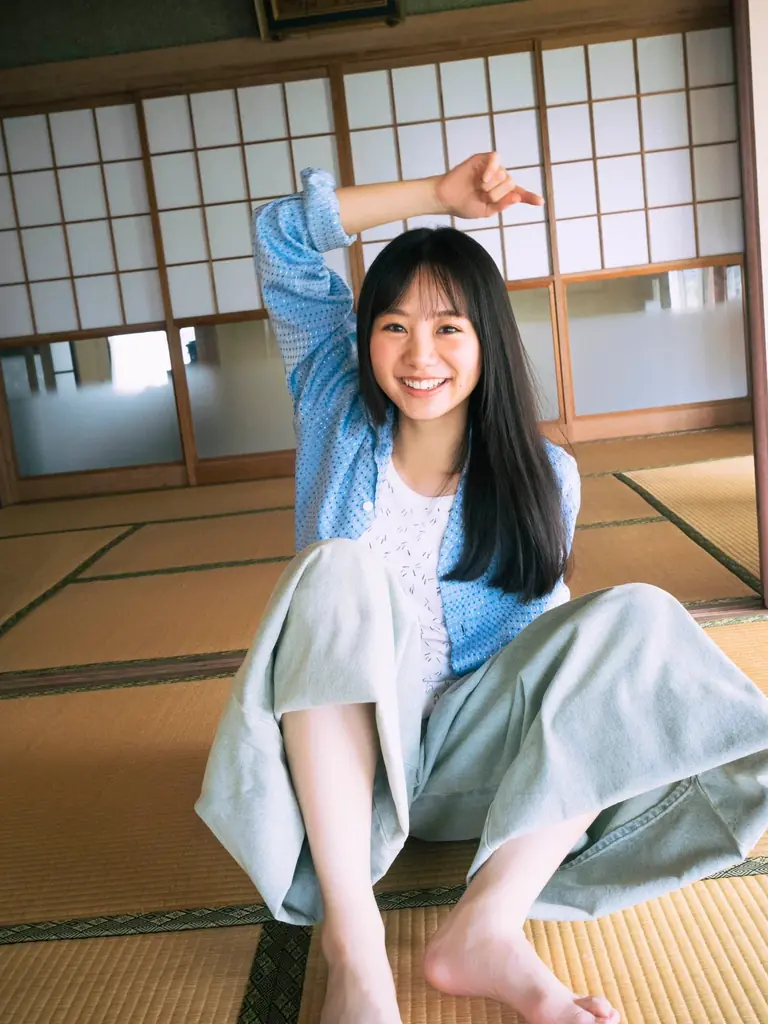「B.L.T.9月号」は乃木坂46・川﨑桜が約3年ぶりに表紙にカムバック！ さらに、小川彩、林瑠奈も登場。3人が織りなす、美しい夏の短編集。 画像 9