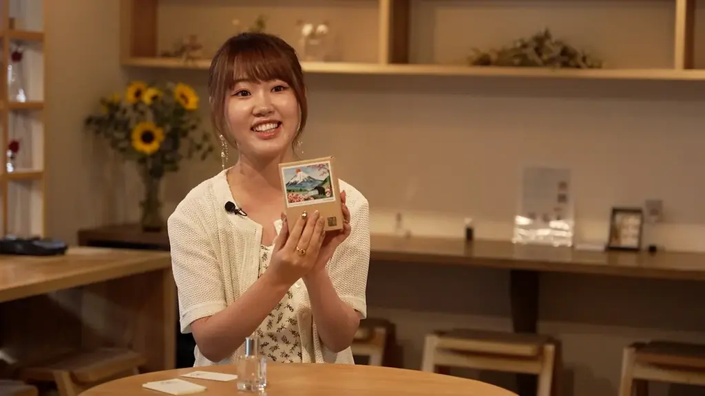 7月19日発売｜山梨の自然を香りに込めた新作香水「Living Water」