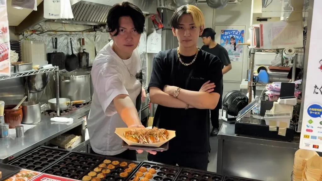 『通販の虎』YouTube登録者数10万人突破！さらに、番組史上初の企業コラボ企画が実現。記念すべき第1弾は本場・大阪の味『元祖どないや』との奇跡のタッグに虎も驚愕！ 画像 5