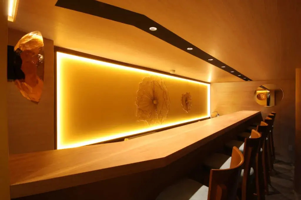 日常に寄り添う小さな本格寿司店「義田鮨」新宿・歌舞伎町にオープン 画像 2