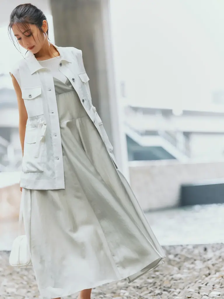 【Stola.(ストラ)】女優・石川恋が纏う、SUMMERカタログが7/21(月)公開。 画像 13