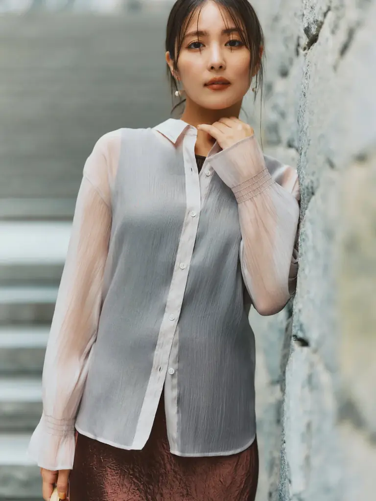 【Stola.(ストラ)】女優・石川恋が纏う、SUMMERカタログが7/21(月)公開。 画像 17