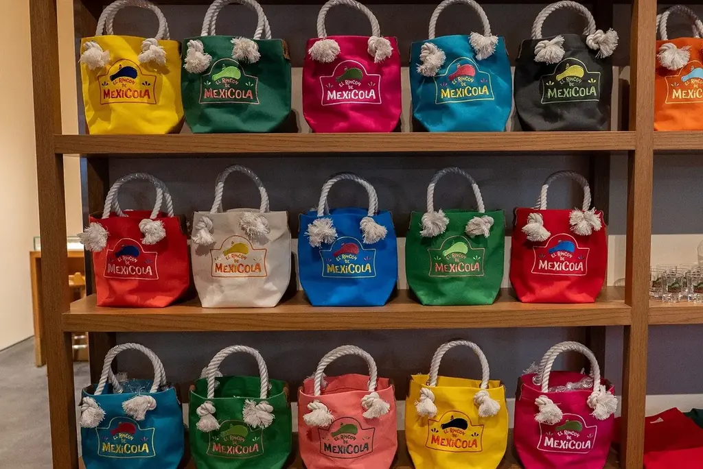 沖縄・旧牧志公設市場 雑貨部がカラフルに再生！五感で楽しむメキシカンレストラン『EL RINCON DE MEXICOLA』が7月21日グランドオープン！ 画像 10