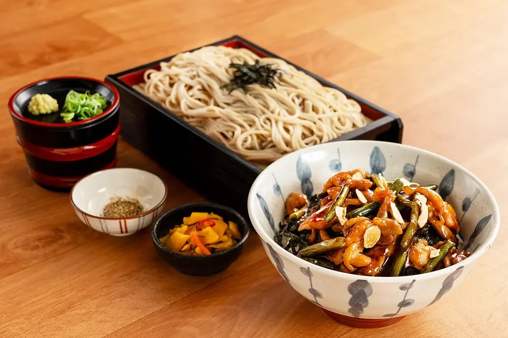 【定食屋 宮本むなし】7/23～四国ご当地丼「高松かしわバター丼」「今治焼豚玉子飯」を期間限定で販売！ 画像 4