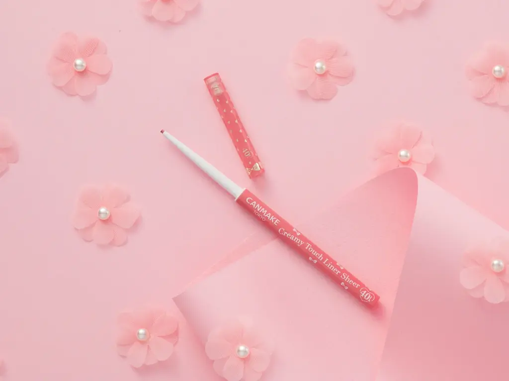 キャンメイク40周年新作発売