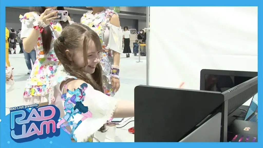 さらに未来の推し活『3Dライブ映像!?』OXYTRON、ソニーSRDを活用した3Dプロモーションの新境地を開拓 画像 3