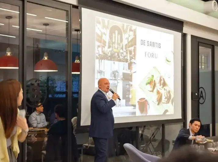 日本初上陸のイタリアミラノの老舗パニーニ店『DE SANTIS』と『FORU』とのコラボイベントにて、新商品が登場! 画像 4