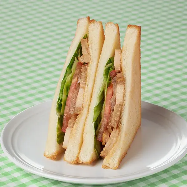 ファミマでハワイ気分が楽しめる「おいしいハワイを食べつくせ！」おかげさまで大好評！「マラサダ」が発売初週で50万個を突破しパンの売上ランキング1位を記録 画像 9