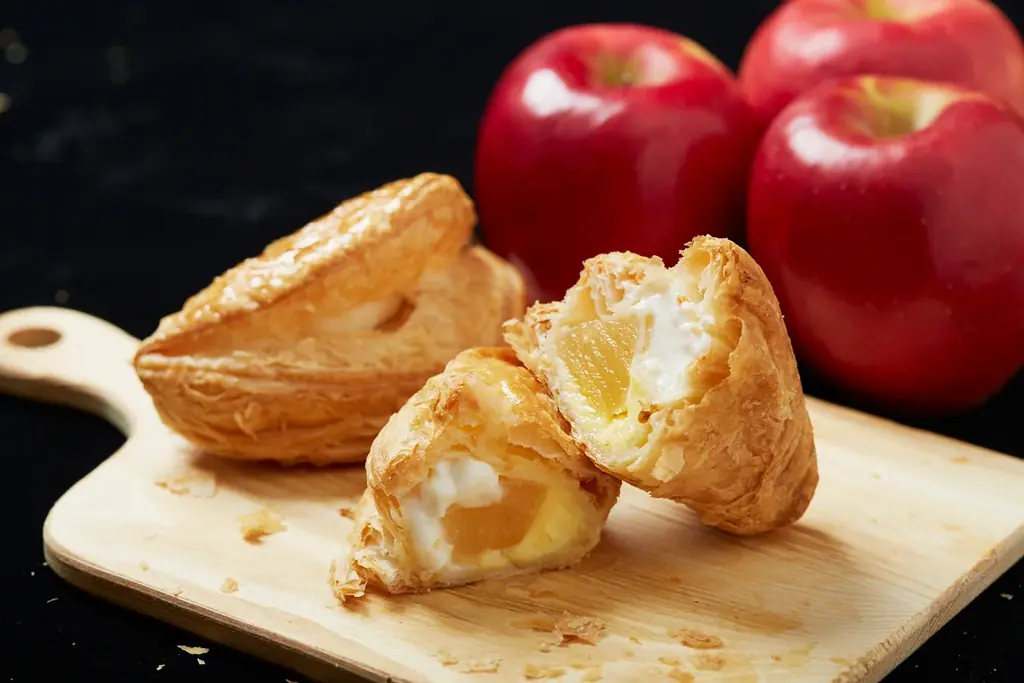 E4 東北自動車道　Pasar羽生（下り線）に「世界一のアップルパイ　鎌倉　ミレメーレ」が新規オープン 画像 2